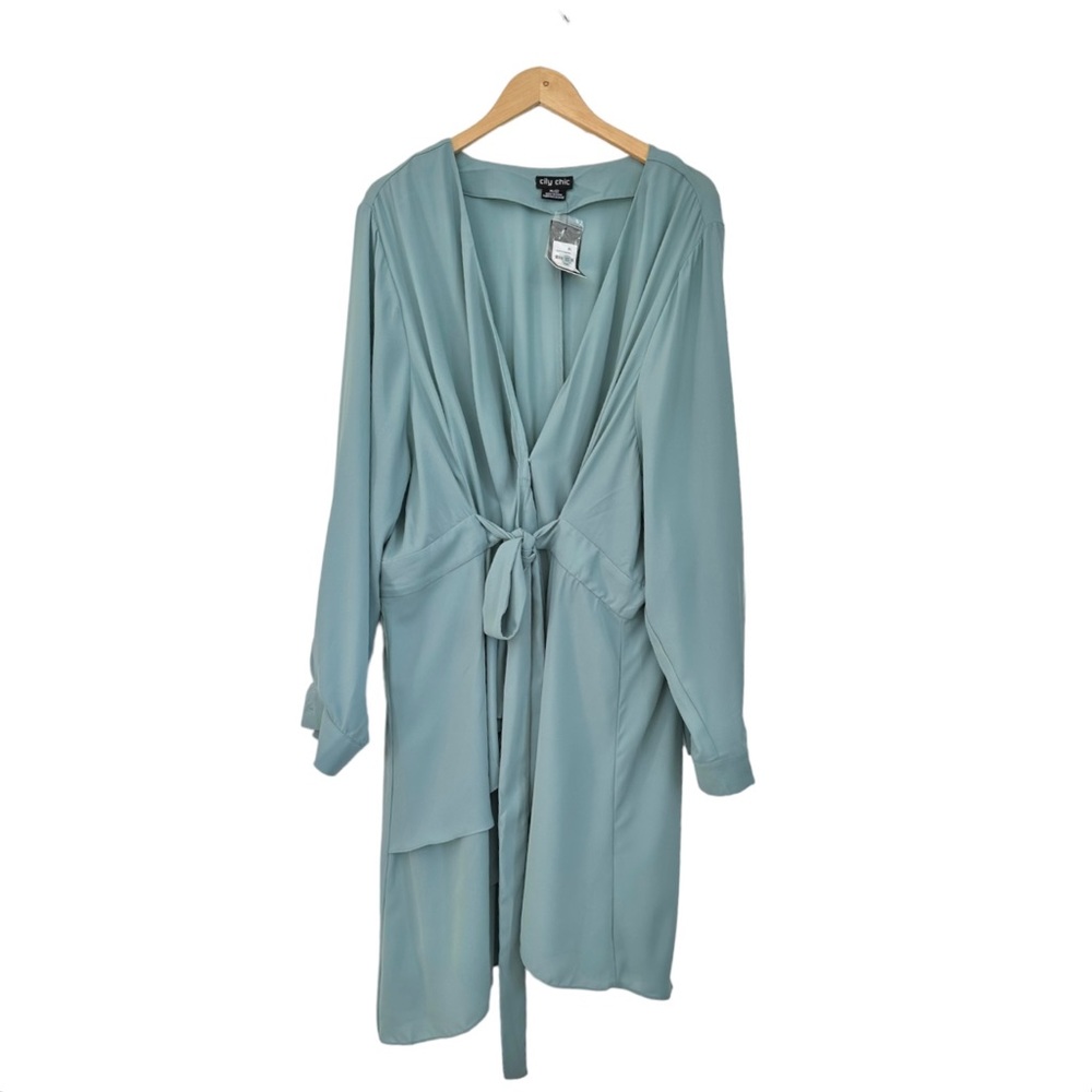 City Chic Shibara Seafoam Blouse Blue / Green Wrap Top Size XL/22 - Picture 4 of 11
